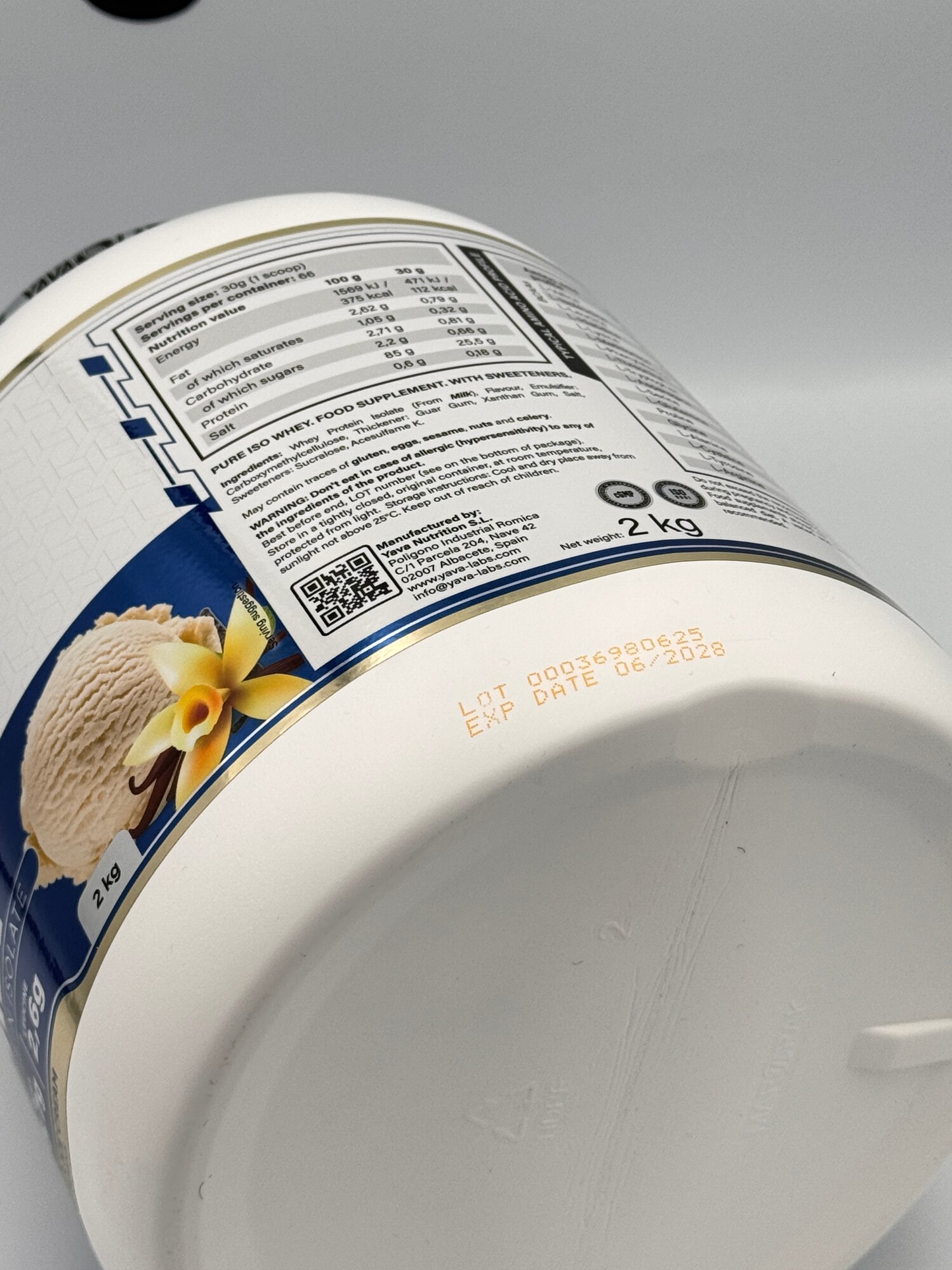 Yava Labs Isolate 2kgVanilla ice cream протеин Изолаят ванил вкус — фото 1