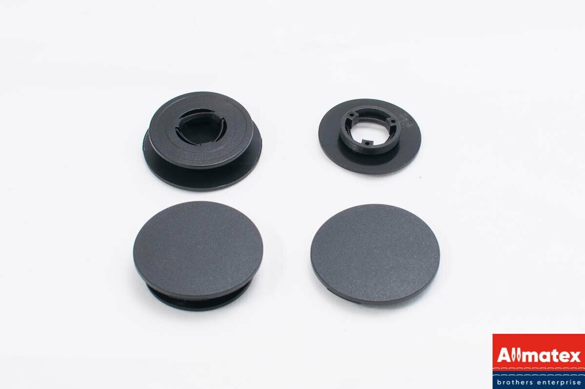 фото Клипса RN2 (1 комплект) черная для крепления ковриков Renault, Nissan, Dacia, Lada, Infiniti