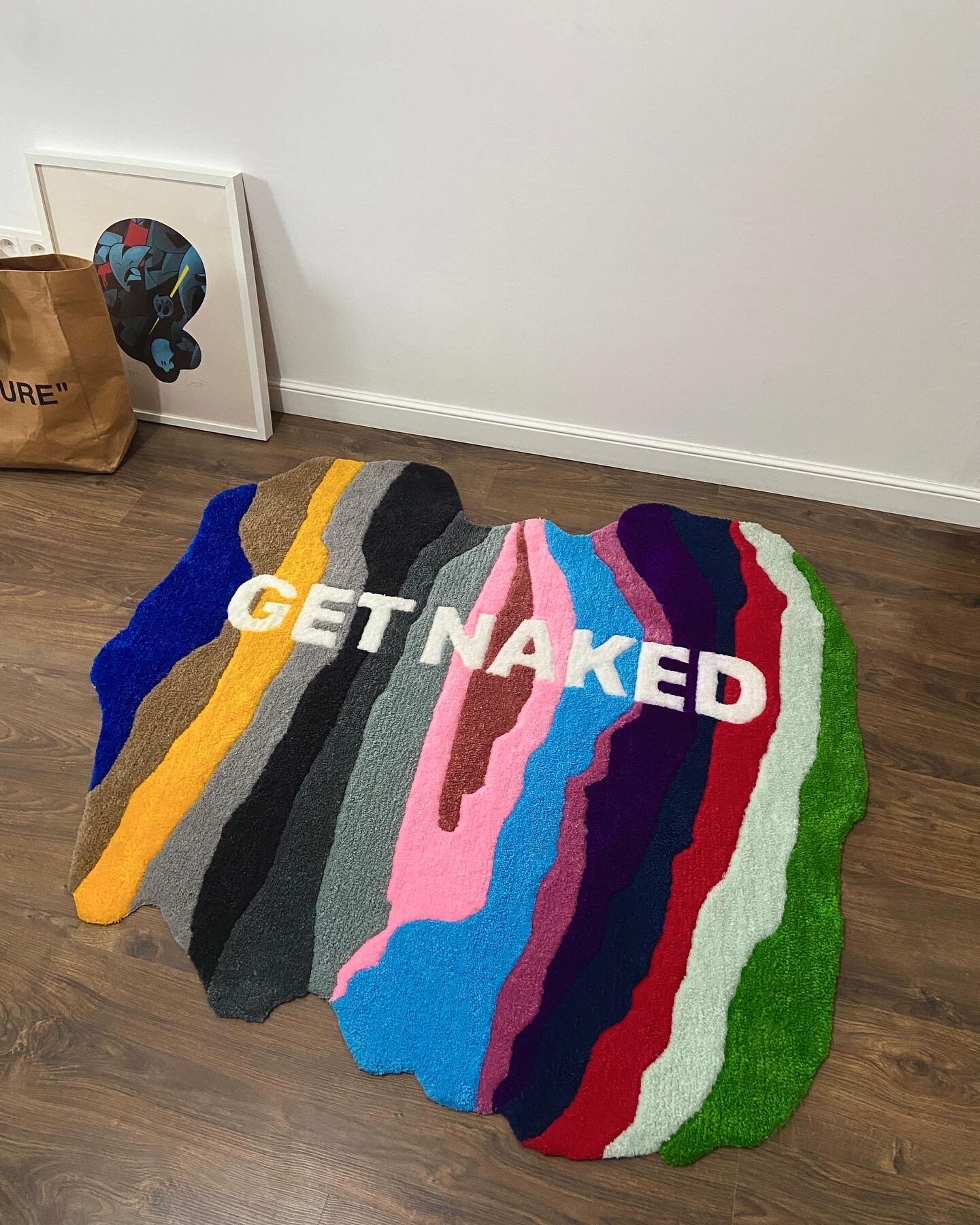 Ковер Get Naked мягкий комнатный ковер 120 x 130 см от Kicks Place в комнату в гостинную - фотография № 2