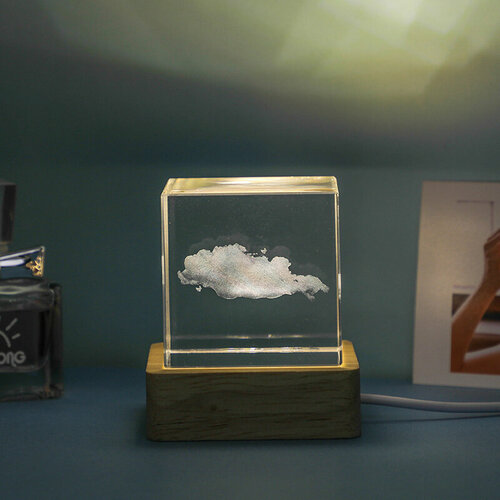 Украшение в виде куба 5 см мини ночник 2390₽