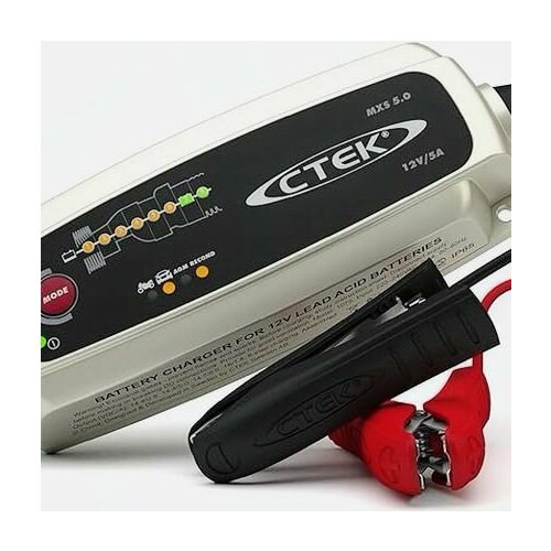 Зарядное устройство Ctek MXS 50 интеллектуальное зарядное устройство с режимом регенерации и специальным режимом AGM 1740000₽