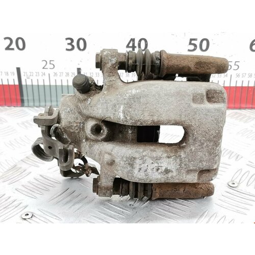 Суппорт задний правый Peugeot 308 4401N7 арт1860996 14774₽