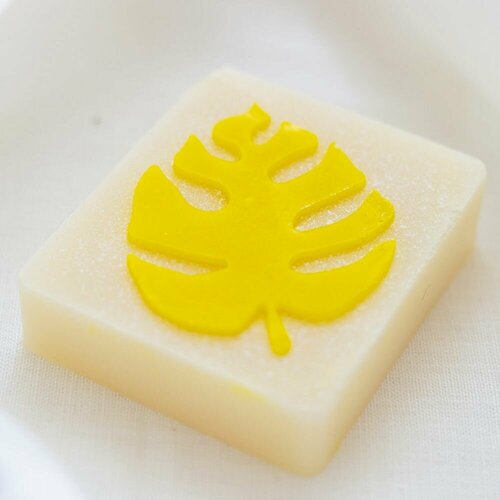 Натуральное мыло из конопли с лимоном