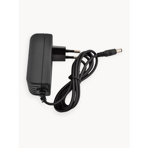 Блок питания (универсальный адаптер) 3V/1A, 3 Вольта 1 Ампер, штекер 5.5*2.5 мм