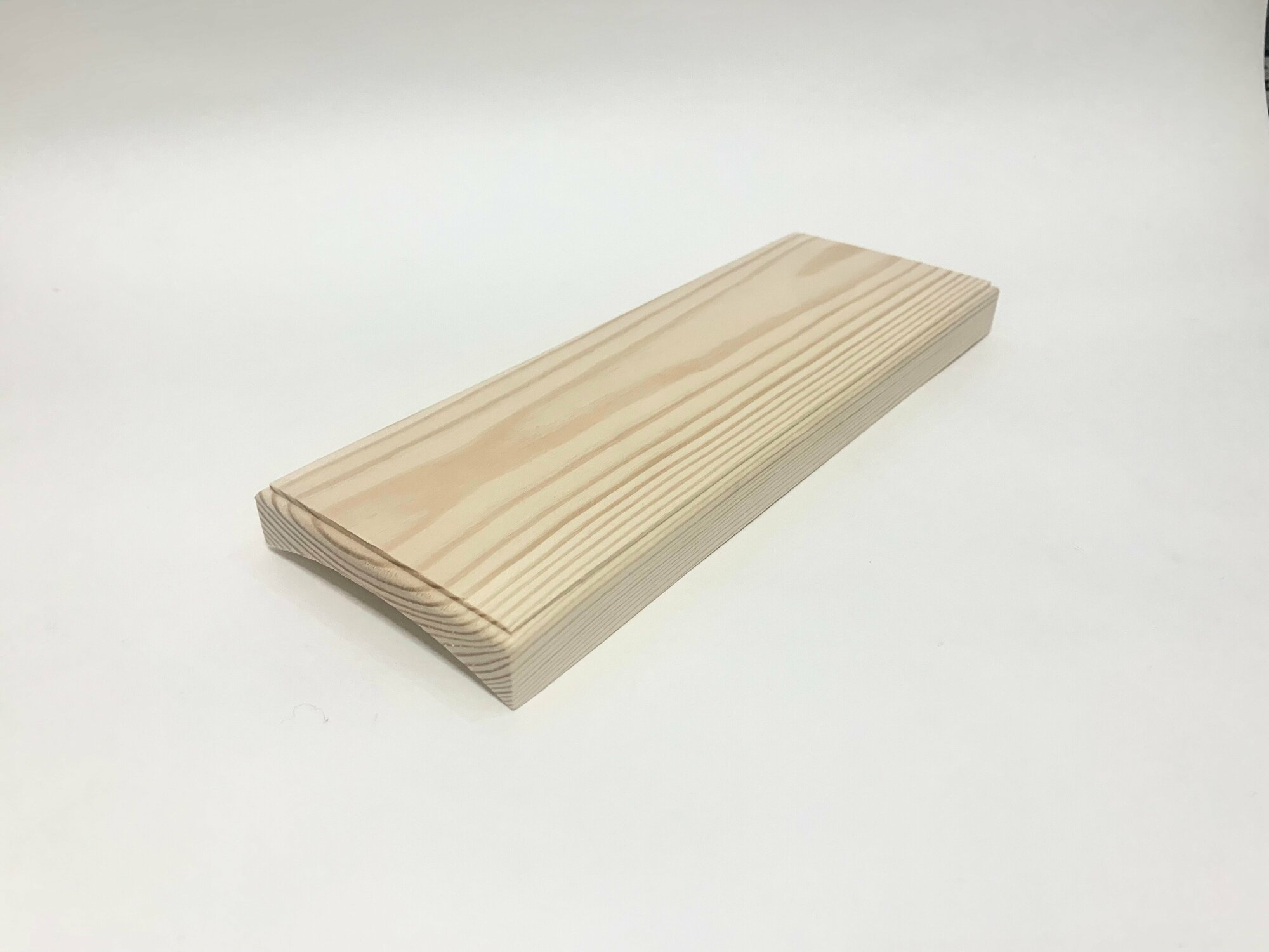 фото Деревянная накладка Cleverwood для наружного монтажа розеток и выключателей на бревно и блок-хаус диаметром 220 мм, под три посадочных места.