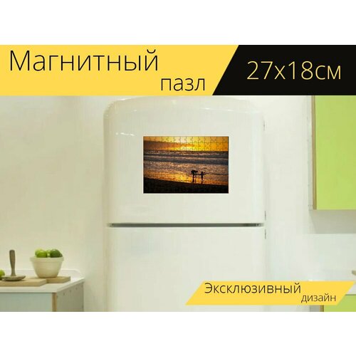 Магнитный пазл Пляж, силуэт, заход солнца на холодильник 27 x 18 см.