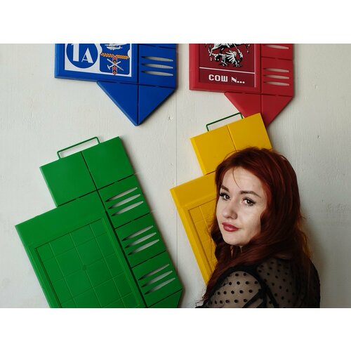 Щит-герб Патриот для эмблем, символики. Зеленый