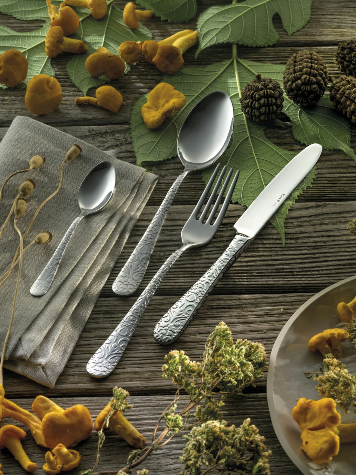 Набор столовых приборов EME Posaterie  Portofino   24 предмета