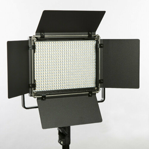 Светодиодный осветитель c пультом ду 30Вт 3200-5600K Fotokvant LED-540ASRC 1808000₽