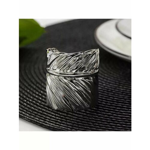 Кольцо для салфетки Лист 65х45х5 см цвет серебро 563₽