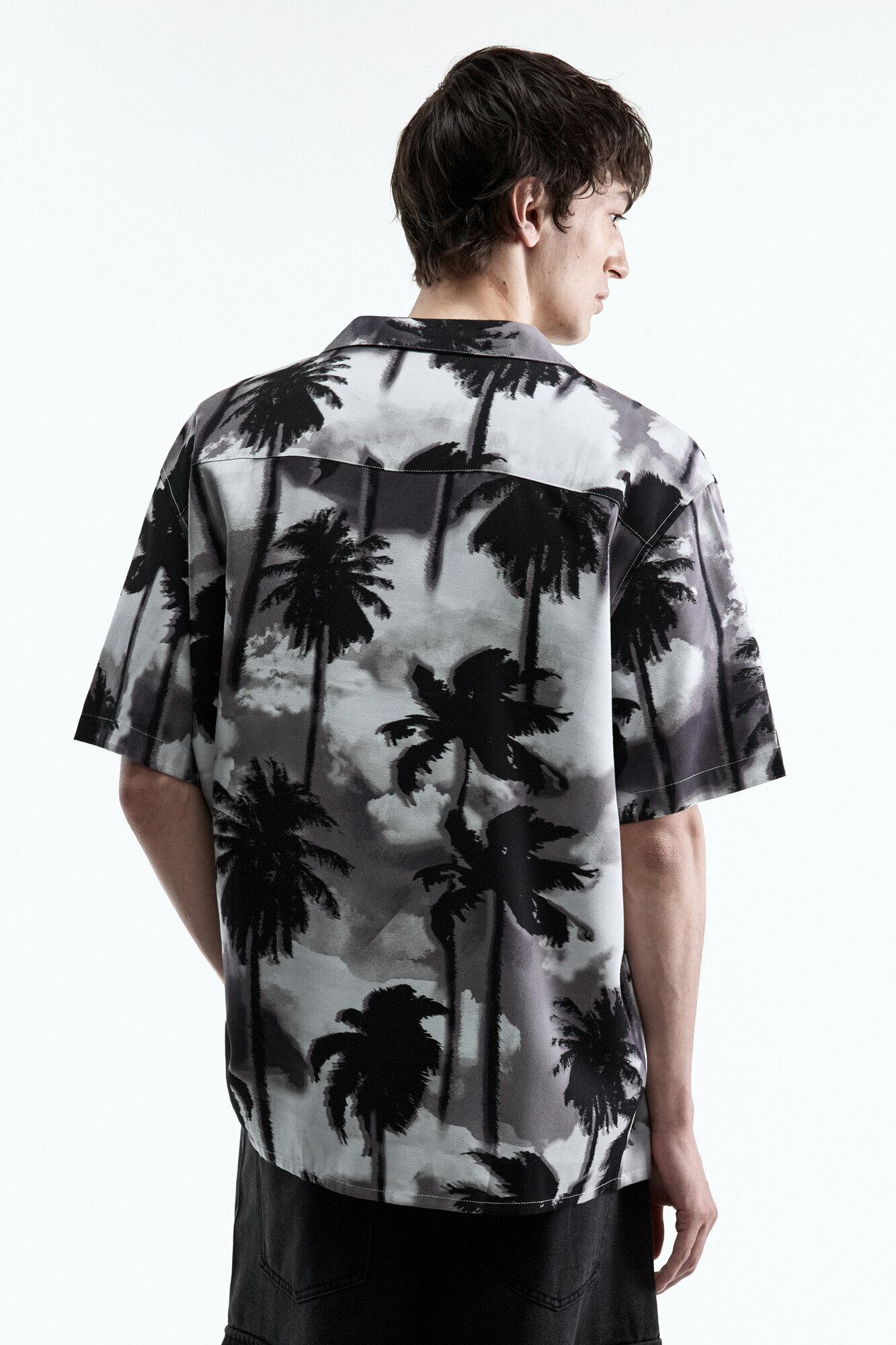 Рубашка Befree Grunge, размер S, черный принт — фото 1