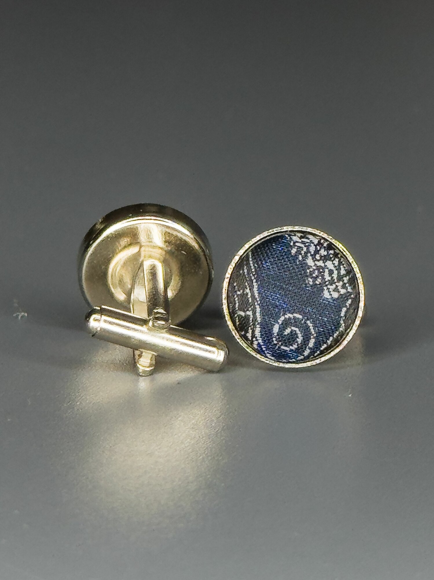 Запонки Tonali Baie, черный, серебряный, синий — фото 1