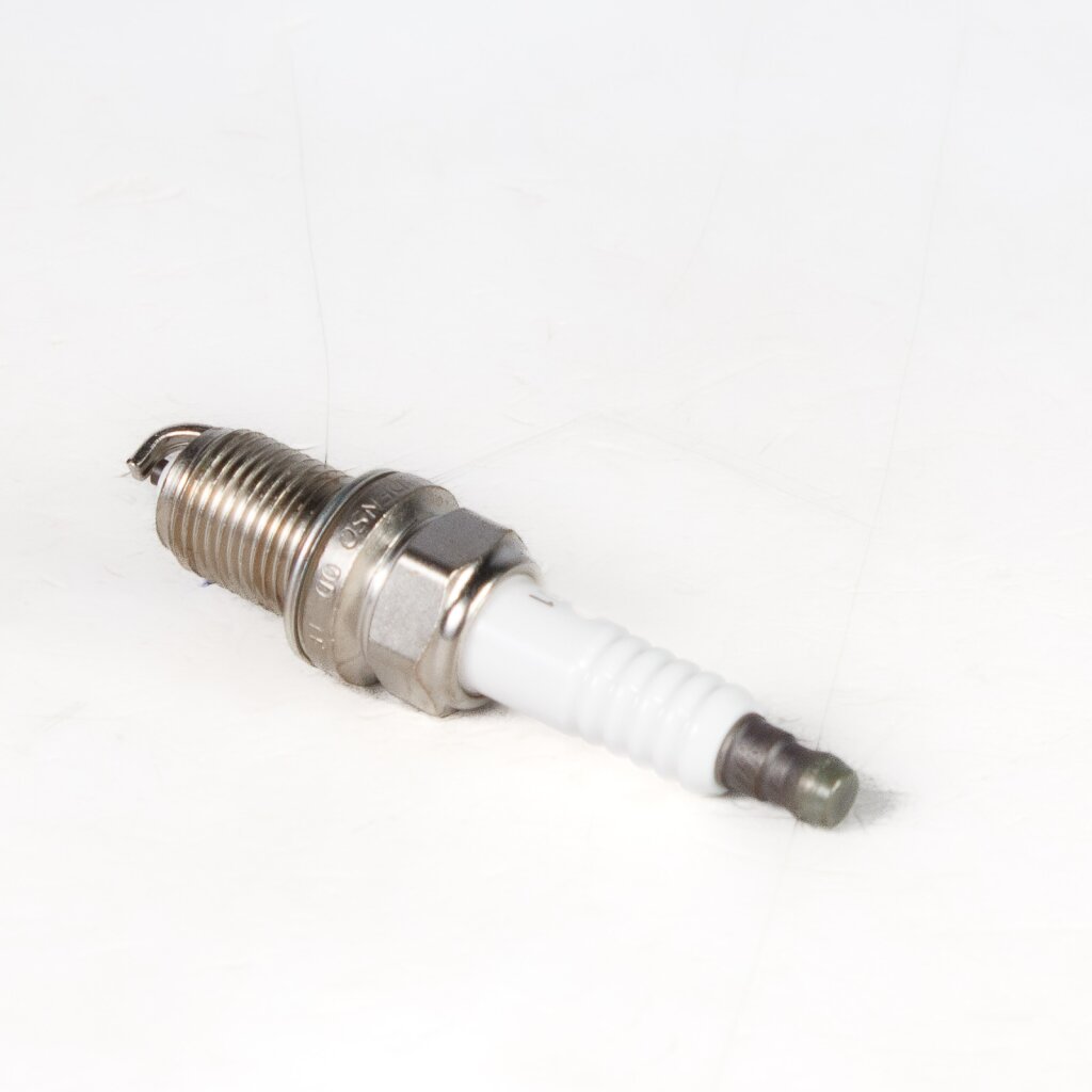 Свеча зажигания Toyota 90919-01164