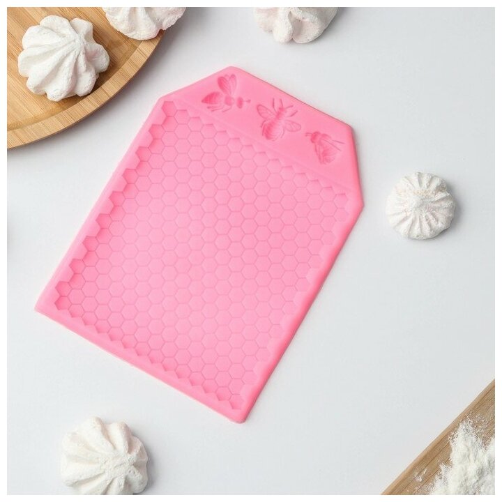 фото Молд кондитерский силиконовый «Пчелиные соты», 17×12,5×0,5 см