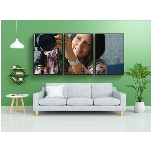 фото Набор модулных постеров для интерьера "женщина, фотография, камера" 60x90 см. в тубусе, без рамки lotsprints