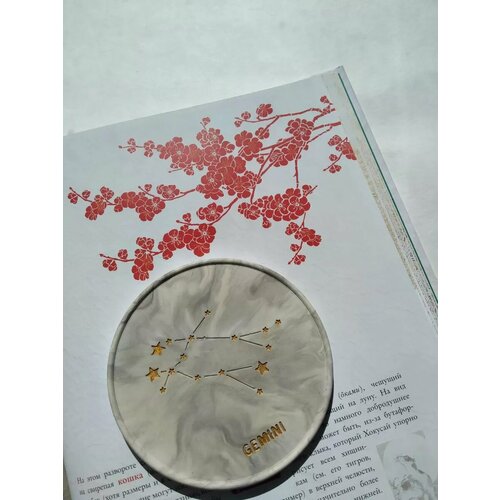 Интерьерная подставка близнецы