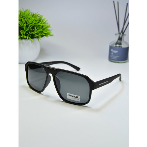Солнцезащитные очки MIRAMAX, черный