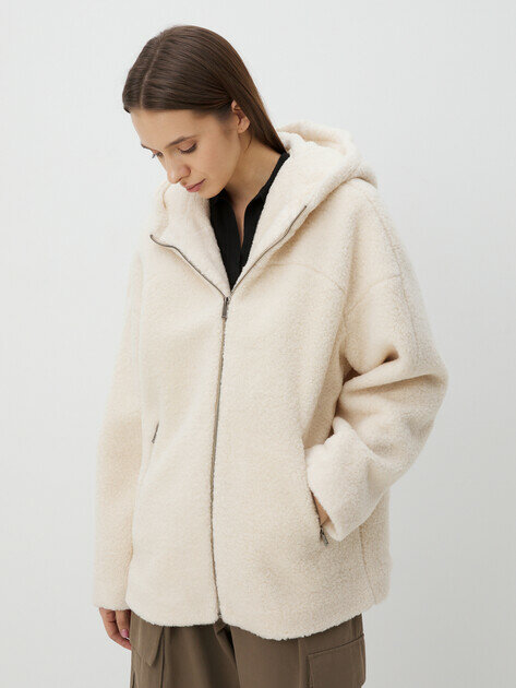 Куртка Maison David размер XS молочно-белый