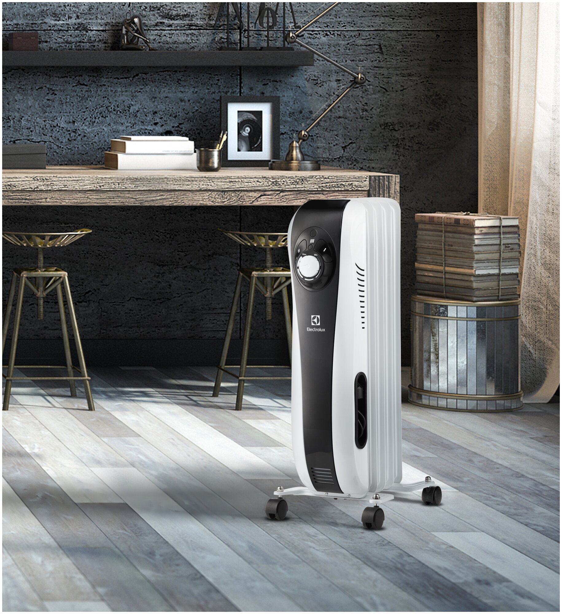 Масляный обогреватель ELECTROLUX Sport line EOH M-5105N (5 секций) - фотография № 4