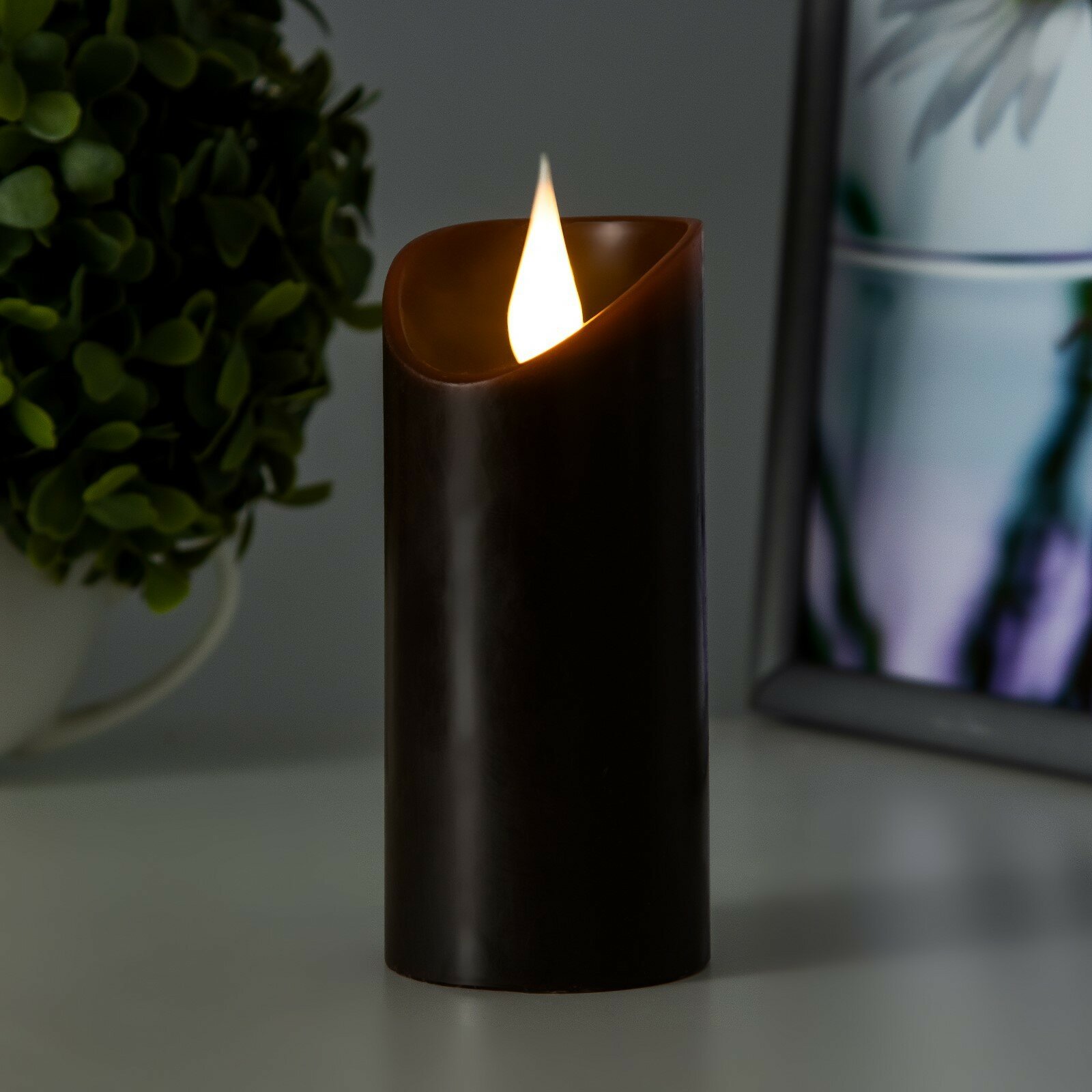 RISALUX Ночник "Черная свеча" LED 1Вт от батареек 2хАА венге 5х5х12см купить на Агронома.ру - фотография № 4