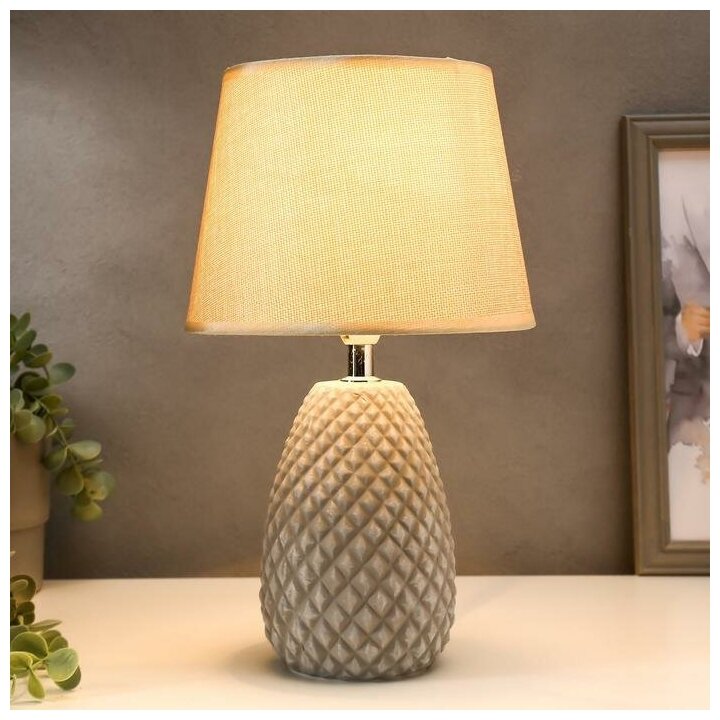 Лампа настольная Risalux E14 40 Вт коричнево-серый 20*20*335 см