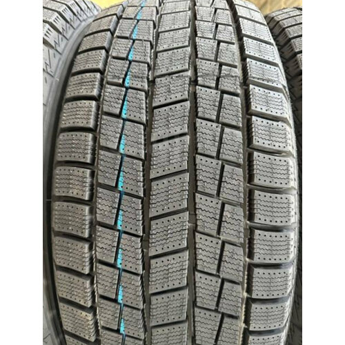 Автошина Bridgestone 265/40R21 105V Blizzak LM-005