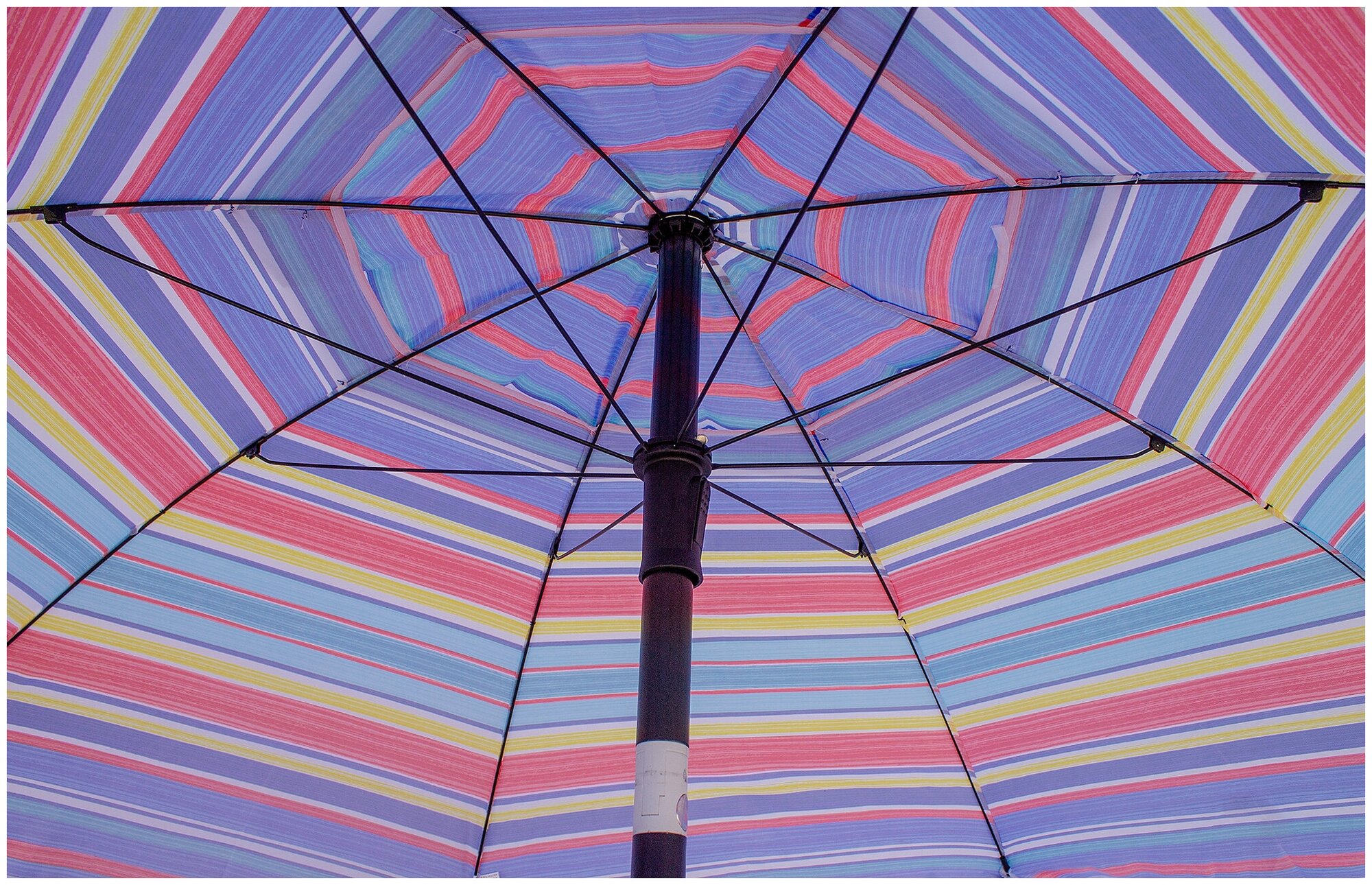 Зонт пляжный круглый складной с металлической ручкой, с наклоном и клапаном, 200 см, Красный восход - фотография № 3
