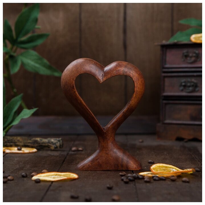 Sima-land Сувенир дерево "Сердце" коричневый 15х11х3 см