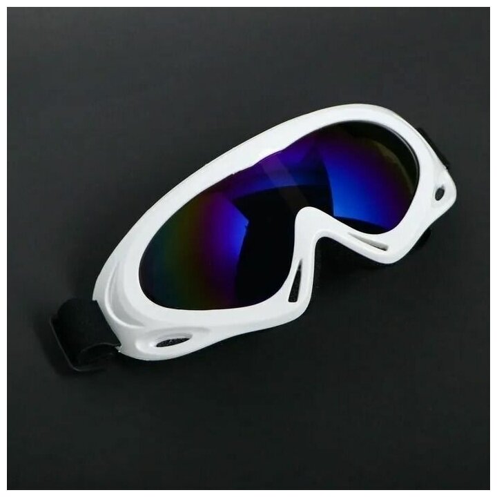 фото Очки для езды на сноуборде, горных лыжах, мототехнике и снегоходах, с доп. вентиляцией, стекло с затемнением, белые