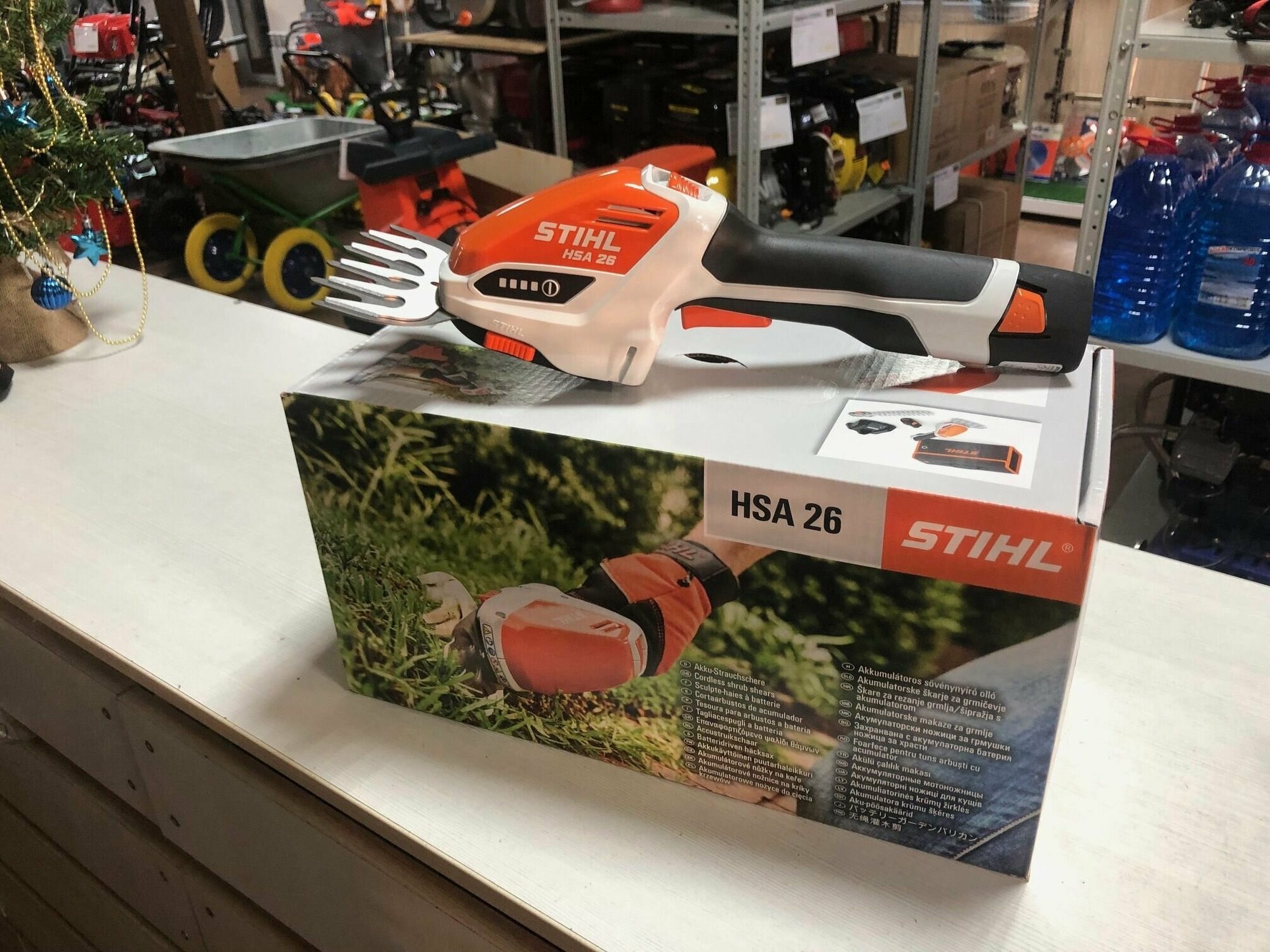 Аккумуляторные мотоножницы Stihl - фото №15
