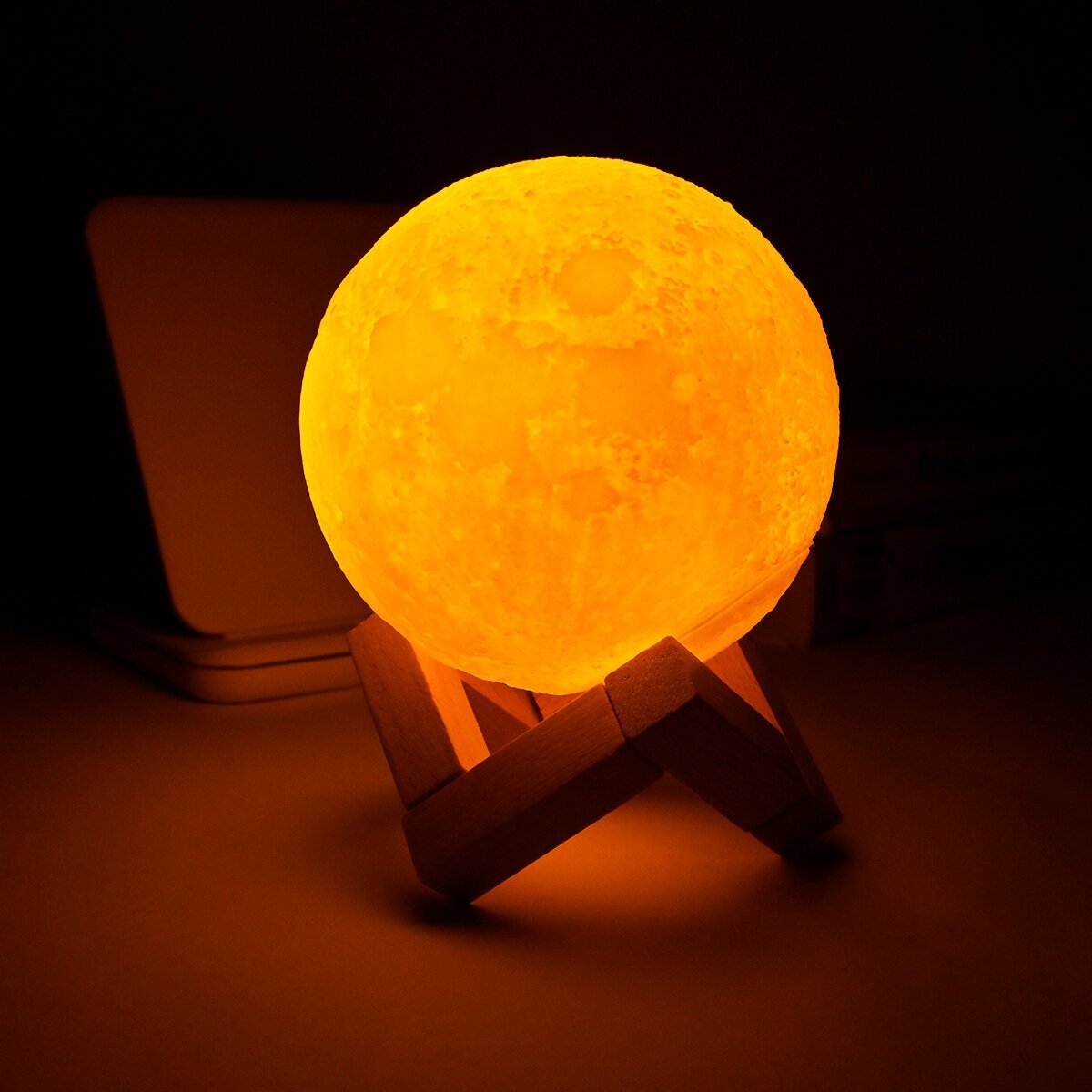 Ночник в форме луны/детский ночник светильник 3D Луна 10см - фотография № 3
