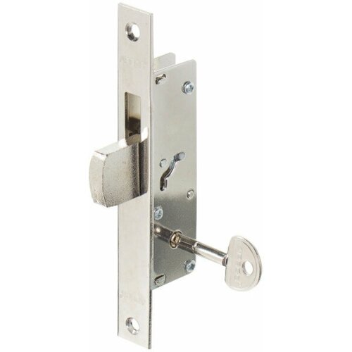 Замок врезной фавор надежная защита от проникновения в дом безопасность и комфорт в использовании преграда на пути грабителя высокая степень сохранности вашего имущества цвет хром 2090₽