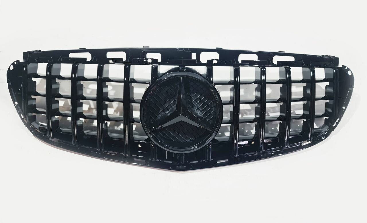 Решетка радиатора GT черная для Mercedes-Benz E-Klasse W212 рестайлинг 2013-2016 года