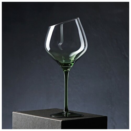 Бокал для вина Magistro «Иллюзия», 540 мл, 10×24 см, цвет ножки зелёный