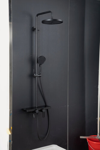 Изображение товара Душевая стойка Gappo G2496-26 с полочкой, черный