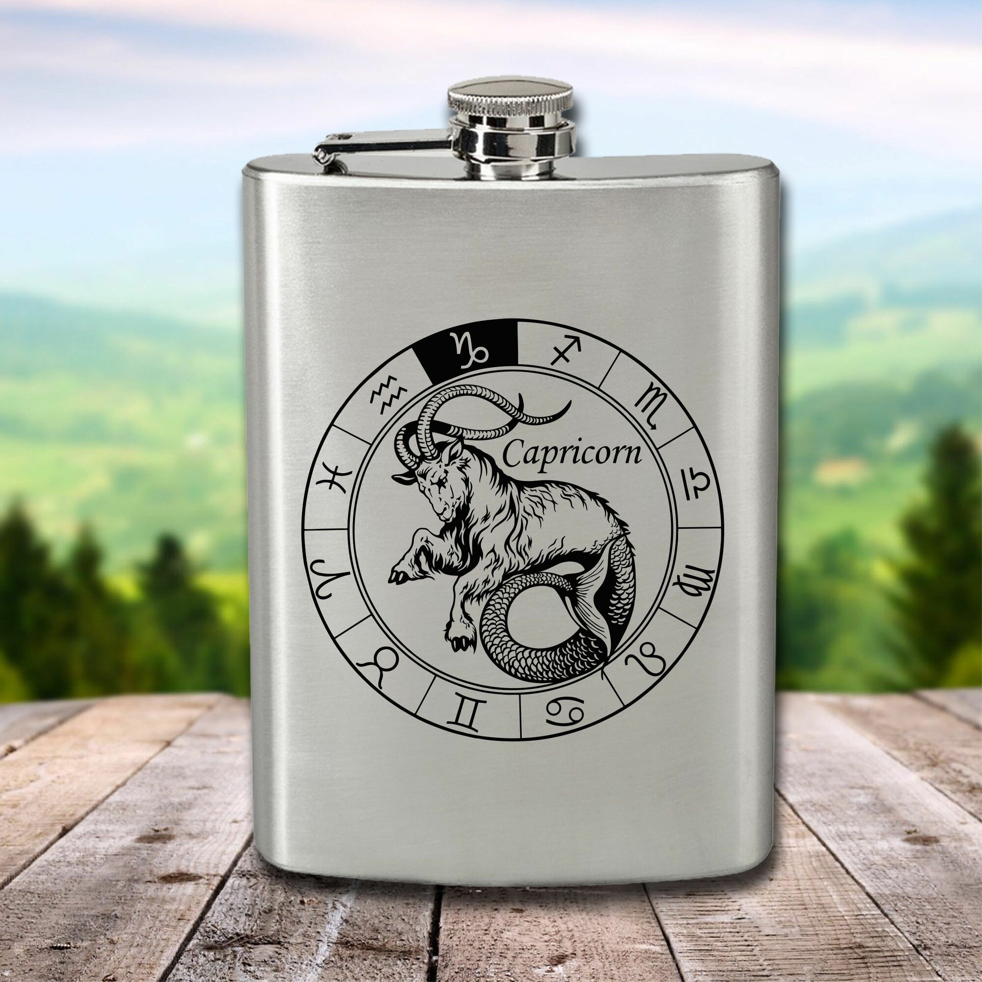 Фляга с гравировкой Козерог