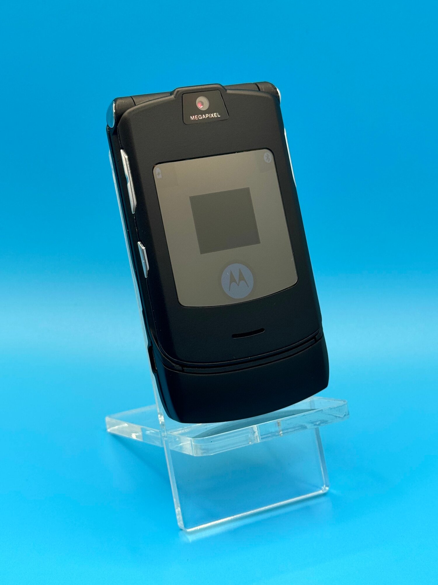 Мобильный телефон Motorola RAZR V3i