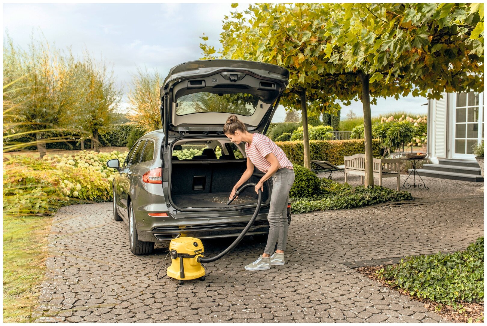 Пылесос Karcher WD 2 Plus V-12/4/18 хозяйственный