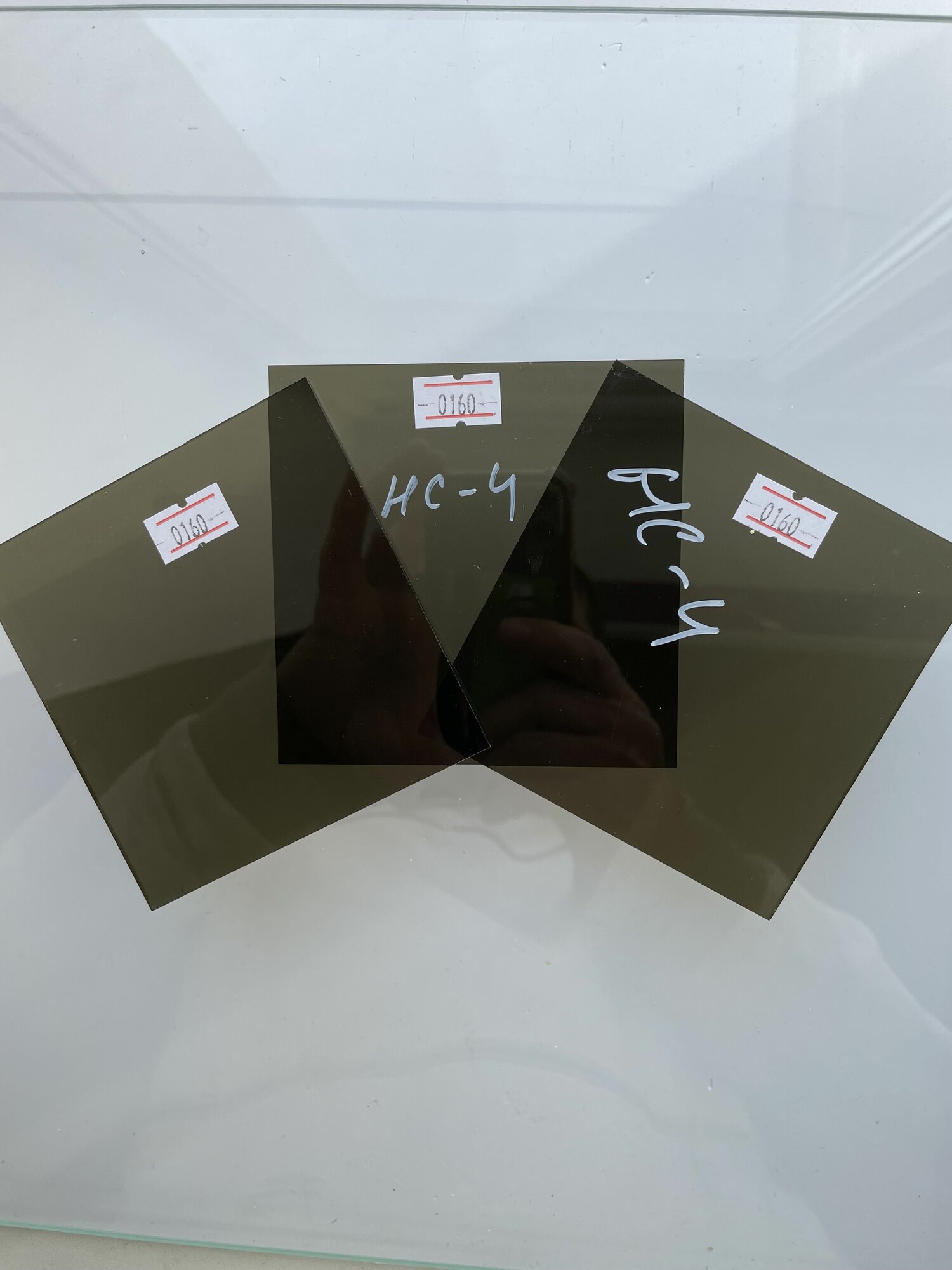 фото Стекло витражное 3 мм, темно-серое(НС-4) 0160, 3 шт, 10х10 см