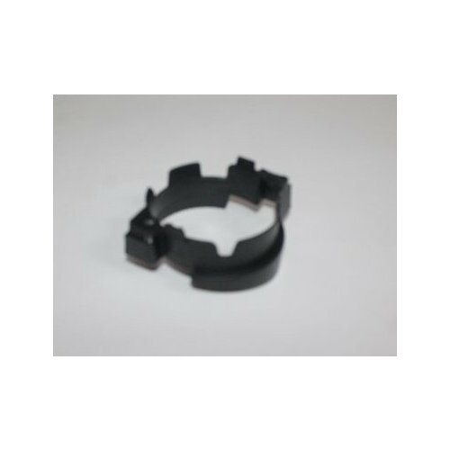 Кронштейн птуман фар Renault Logan лев со до 2008 г 697₽