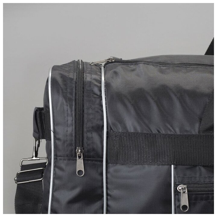 Сумка спортивная, отдел на молнии, 3 наружных кармана, длинный ремень, цвет чёрный - фотография № 6
