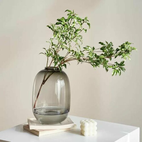 Ваза большая стеклянная для цветов