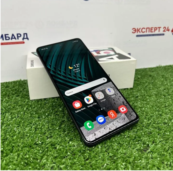 Смартфон Samsung Galaxy A51 4/64 ГБ, Dual nano SIM, черный — фото 1