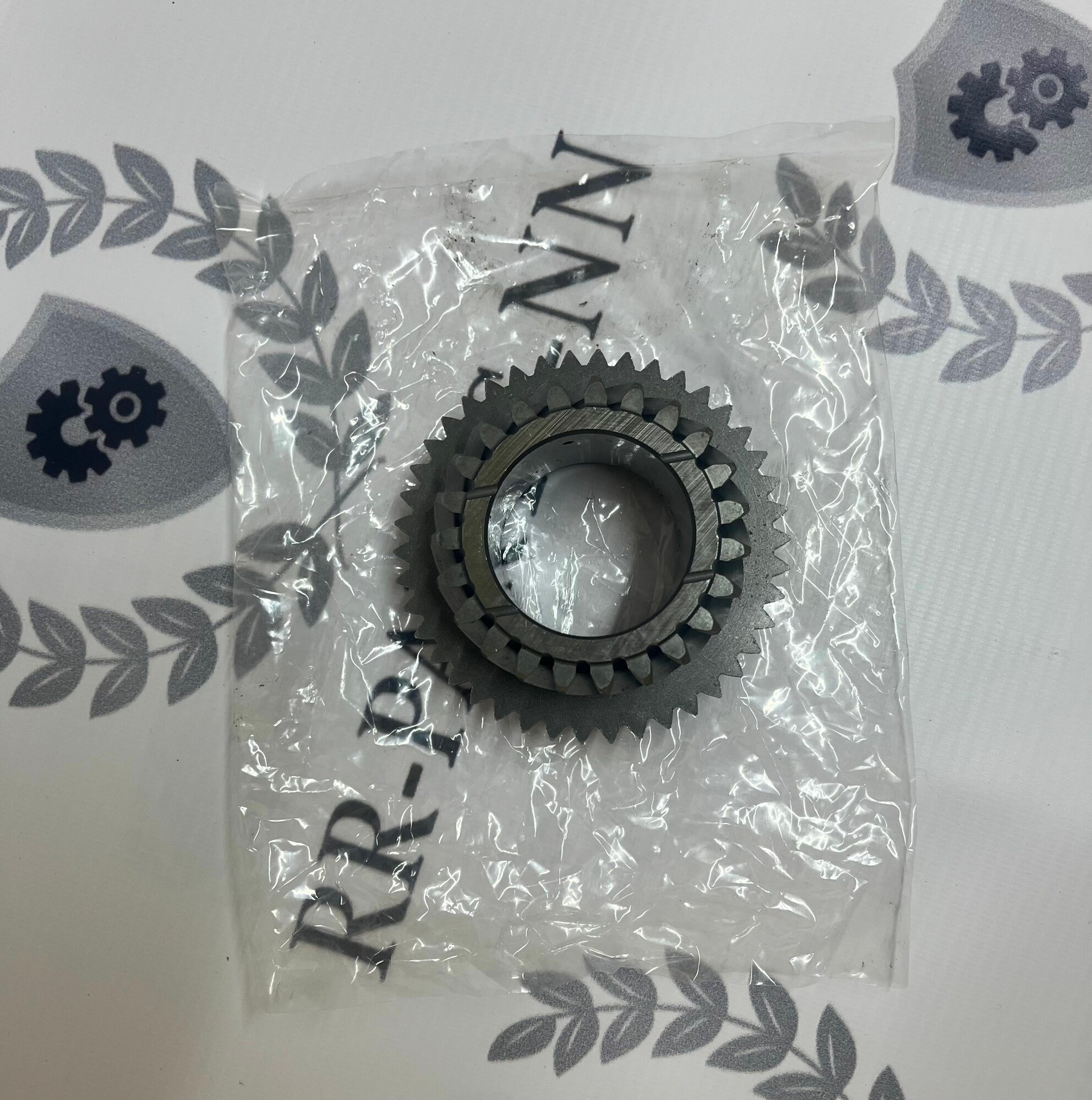 Шестерня КПП Г-ель-3302, Г-ель 5-й передачи вала вторичного арт. 31105-1701152 — фото 1