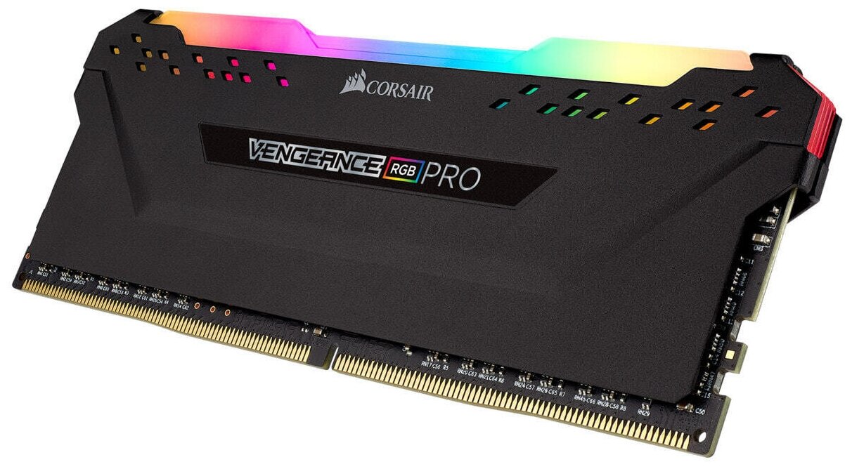 Оперативная память CMW16GX4M1Z3600C18 1x16 ГБ CMW16GX4M1Z3600C18