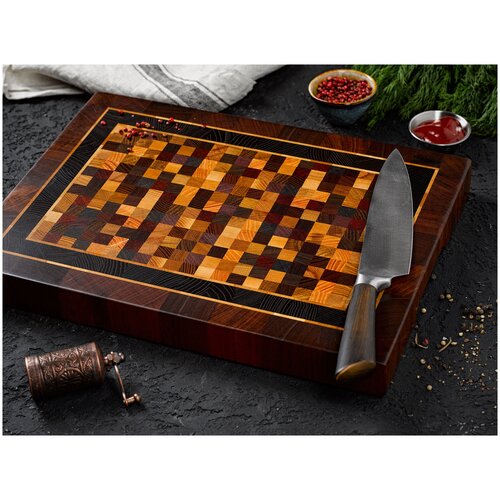 Кухонная торцевая разделочная доска ручной работы из 10 ценных пород дерева SBwooD 40*30*4см