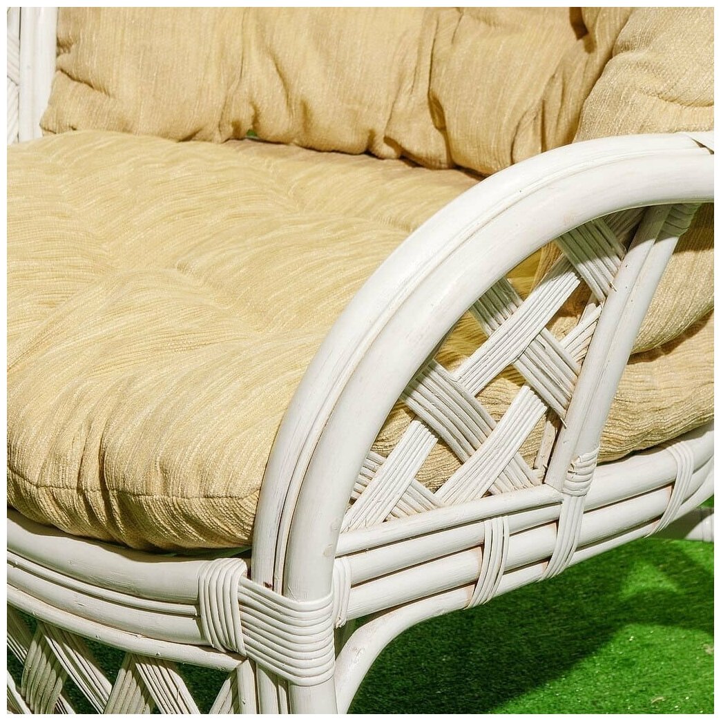 Мебель садовая Ялта, светлая, стол, 70.5х70.5х56.5 см, 2 кресла, 1 диван, подушка бежевая - фотография № 4