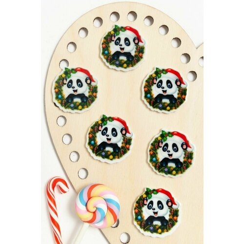 Кабошон-вырубка Новогодняя панда 3*3 см (10 шт) SF-5785 новогодняя панда