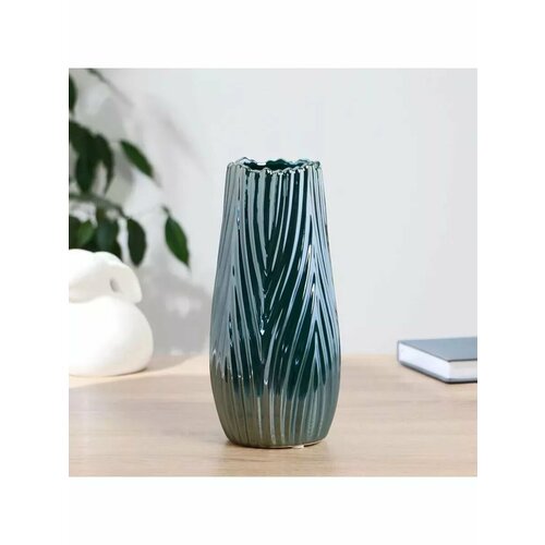 Ваза керамическая для цветов Кирст 24х12 см 1675₽