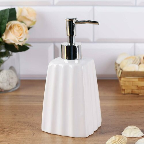 Дозатор для жидкого мыла 400 мл Трапеция 600₽